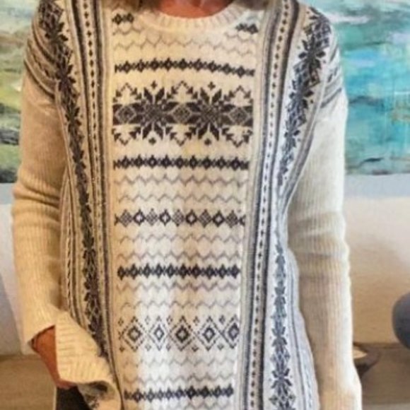 CAbi Chalet sweater, size medium - Picture 2 of 4